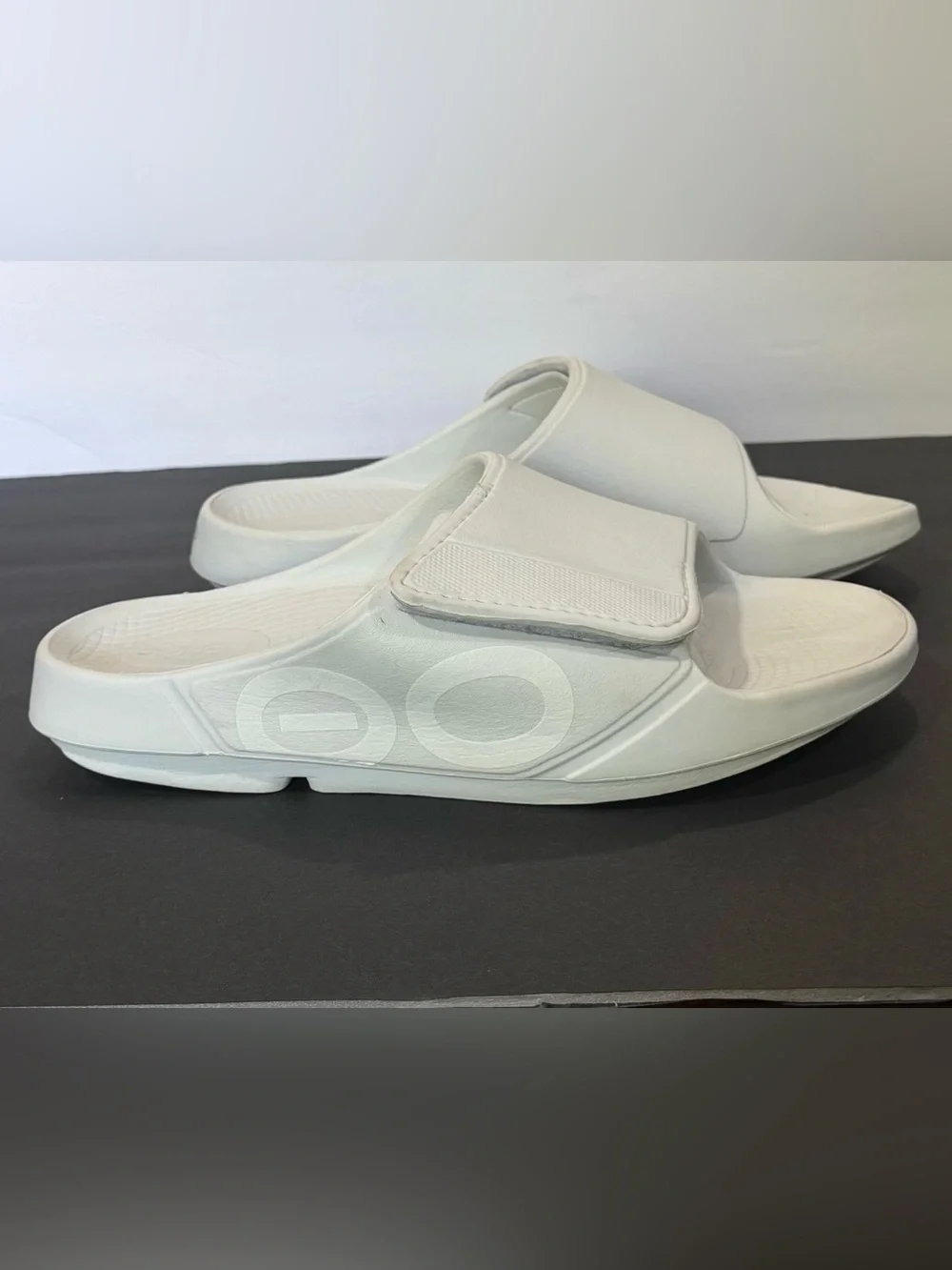 Oofos White Slide Sandals unisex